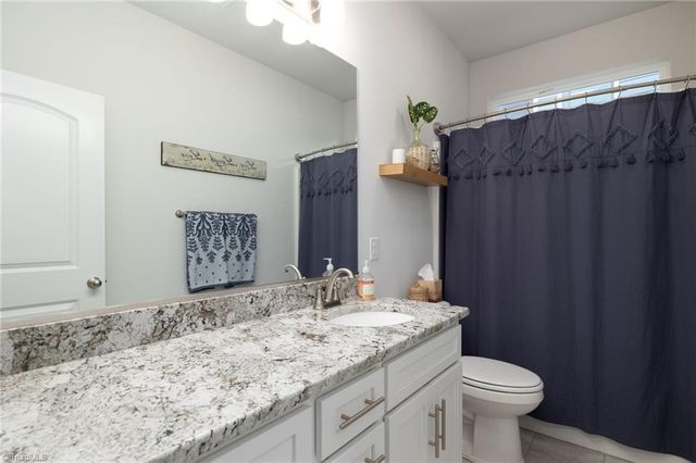 5204 Sedge Hollow Drive, Kernersville, NC 27284