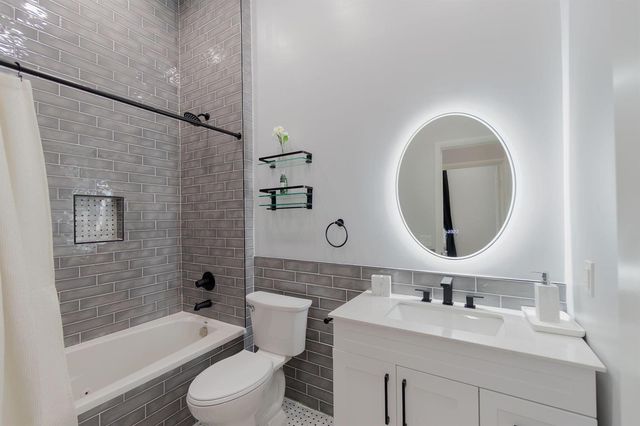 13621 Barberry Drive, Wellington, FL 33414
