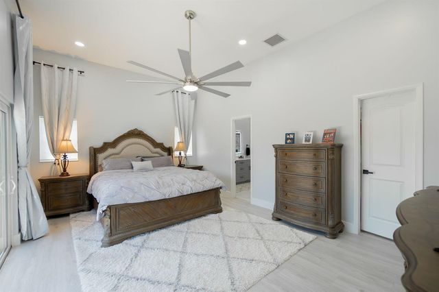 13621 Barberry Drive, Wellington, FL 33414