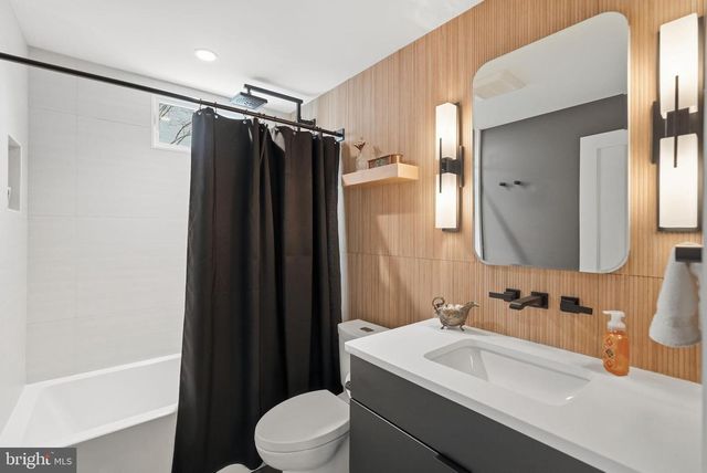 4807 WASHINGTON BLVD, Arlington, VA 22205