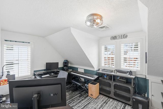 4807 WASHINGTON BLVD, Arlington, VA 22205