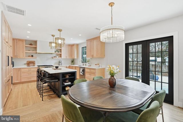 4807 WASHINGTON BLVD, Arlington, VA 22205