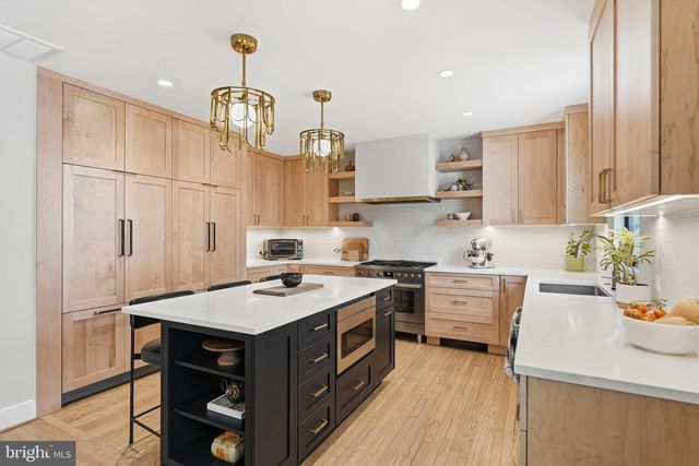 4807 WASHINGTON BLVD, Arlington, VA 22205