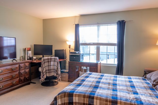 4004 Shoeger Court, Yorkville, IL 60560