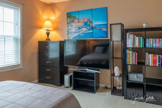 4004 Shoeger Court, Yorkville, IL 60560