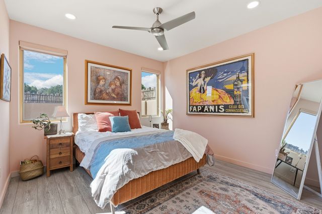176 Principe De Paz, Santa Fe, NM 87508
