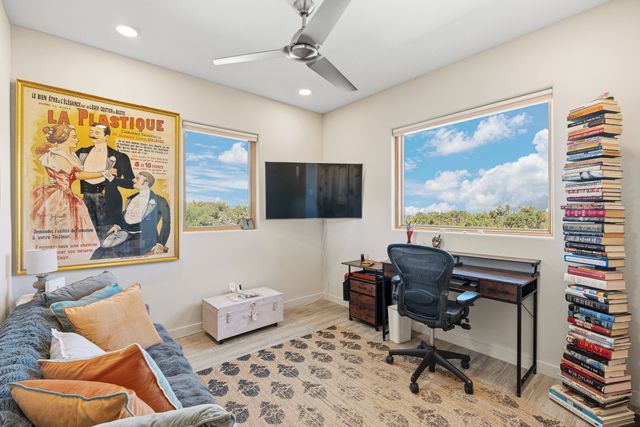 176 Principe De Paz, Santa Fe, NM 87508