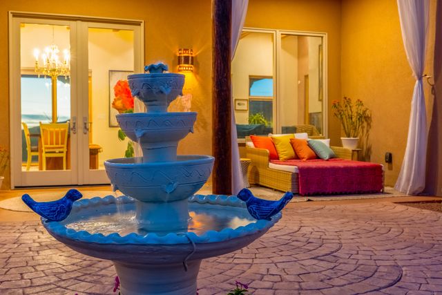 176 Principe De Paz, Santa Fe, NM 87508