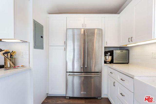 444 S ROXBURY Drive B, Beverly Hills, CA 90212