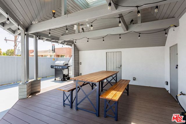 444 S ROXBURY Drive B, Beverly Hills, CA 90212
