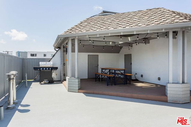 444 S ROXBURY Drive B, Beverly Hills, CA 90212