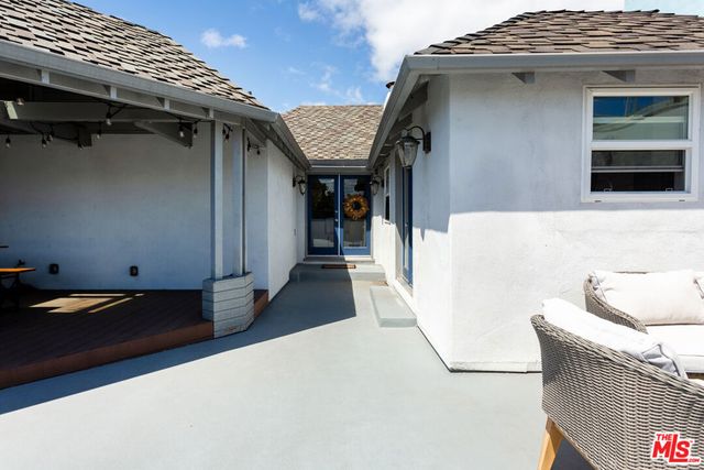444 S ROXBURY Drive B, Beverly Hills, CA 90212
