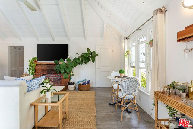 444 S ROXBURY Drive B, Beverly Hills, CA 90212