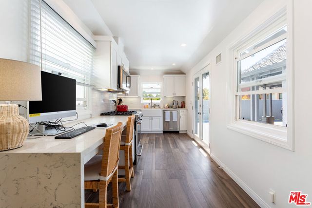 444 S ROXBURY Drive B, Beverly Hills, CA 90212