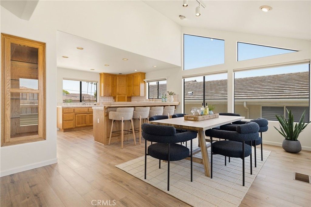 Image 21 of property listing at 251 Vista Del Mar Avenue, Pismo Beach, CA 93449