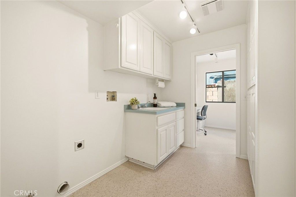 Image 38 of property listing at 251 Vista Del Mar Avenue, Pismo Beach, CA 93449