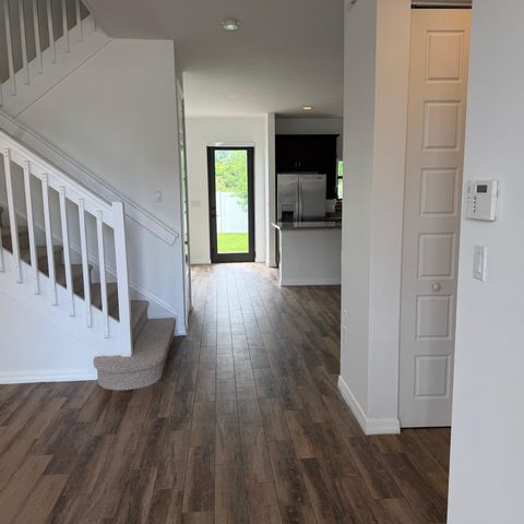 894 NE 191ST Street, Miami, FL 33179
