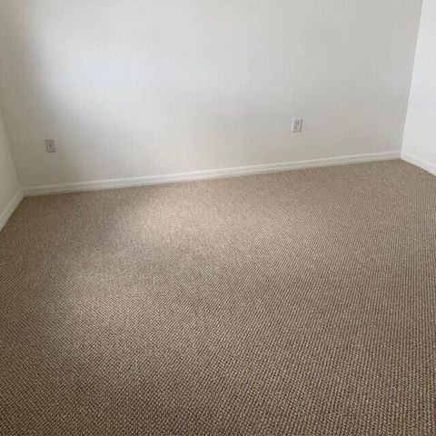 894 NE 191ST Street, Miami, FL 33179