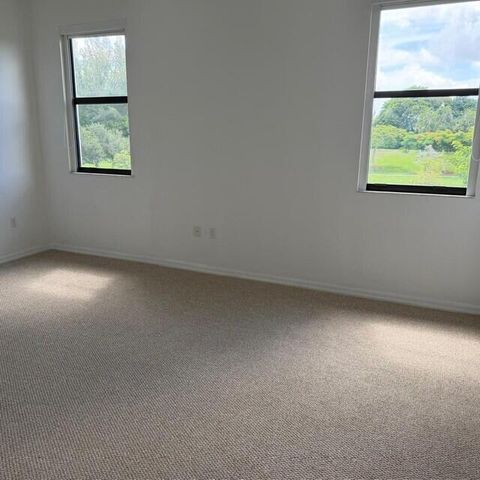 894 NE 191ST Street, Miami, FL 33179