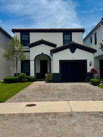 894 NE 191ST Street, Miami, FL 33179