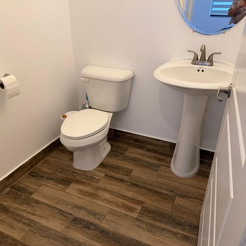 894 NE 191ST Street, Miami, FL 33179