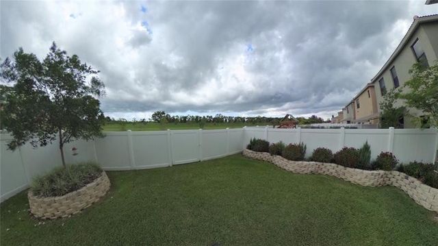 894 NE 191ST Street, Miami, FL 33179