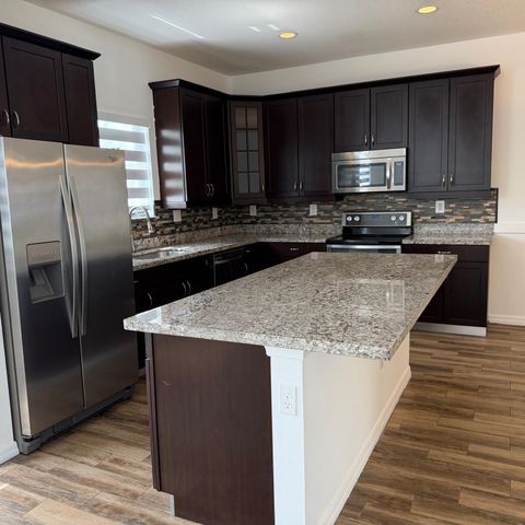 894 NE 191ST Street, Miami, FL 33179