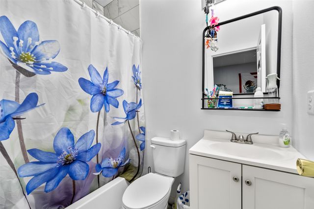 2024 Capitol Avenue, Des Moines, IA 50315