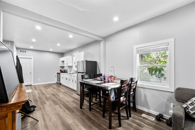 2024 Capitol Avenue, Des Moines, IA 50315