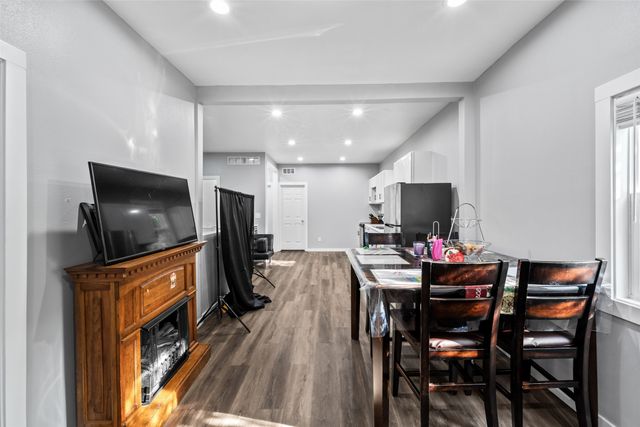 2024 Capitol Avenue, Des Moines, IA 50315