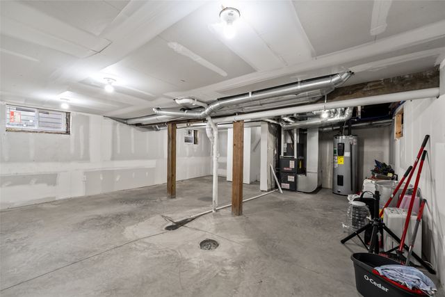 2024 Capitol Avenue, Des Moines, IA 50315