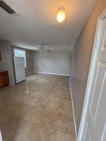 3115 WINDSOR Avenue 1, West Palm Beach, FL 33407