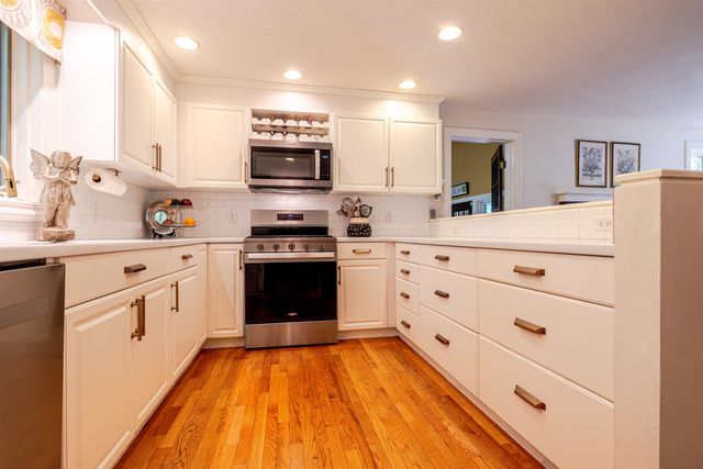 13 Pond Place Lane, Concord, NH 03301