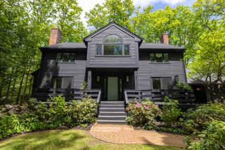 13 Pond Place Lane, Concord, NH 03301