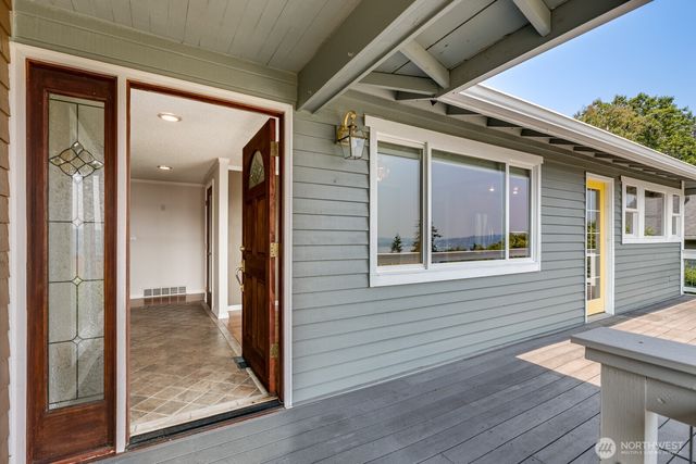 14805 37th Avenue NE, Lake Forest Park, WA 98155