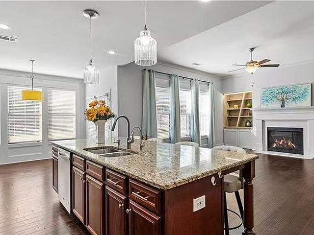 4244 Austin Hills Drive, Suwanee, GA 30024