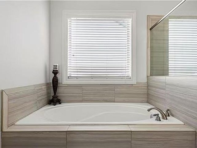 4244 Austin Hills Drive, Suwanee, GA 30024