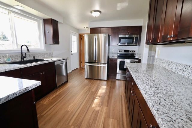 12516 E 25th Ave, Spokane Valley, WA 99216