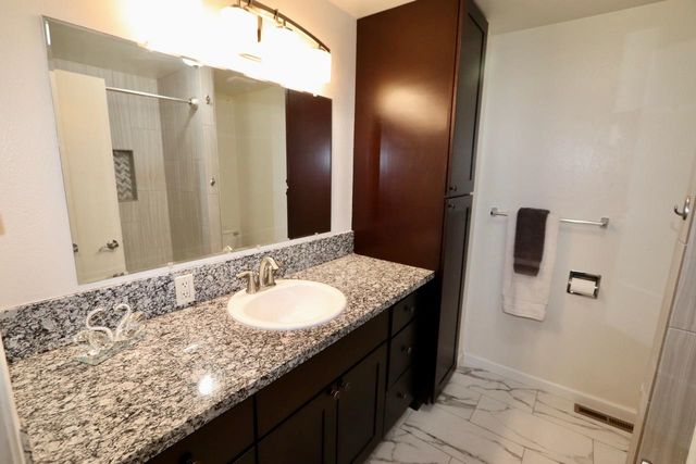 12516 E 25th Ave, Spokane Valley, WA 99216