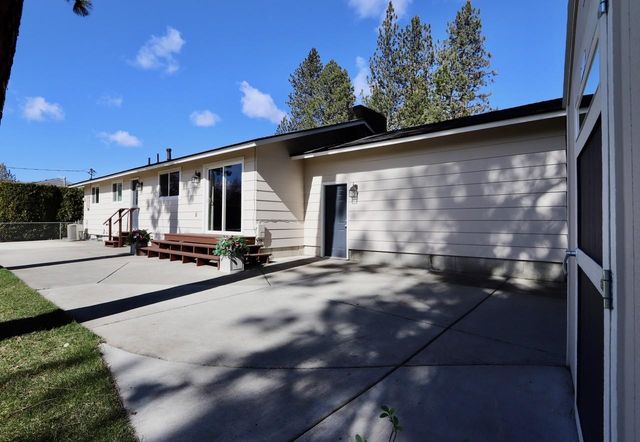 12516 E 25th Ave, Spokane Valley, WA 99216