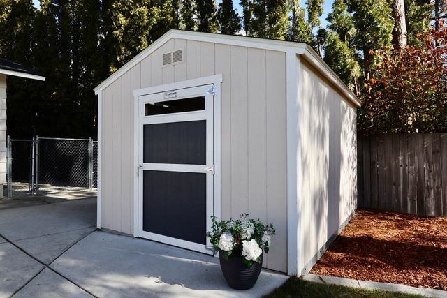 12516 E 25th Ave, Spokane Valley, WA 99216