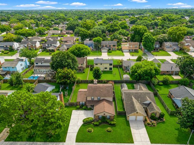 4223 Glen Avon Drive, Pasadena, TX 77505