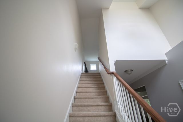 4 Gresham Lane, Savannah, GA 31419