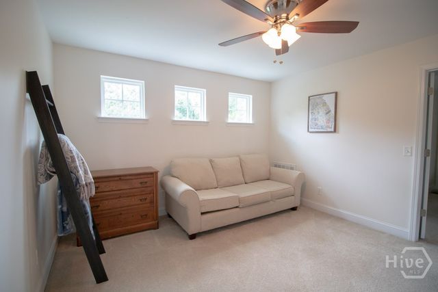 4 Gresham Lane, Savannah, GA 31419