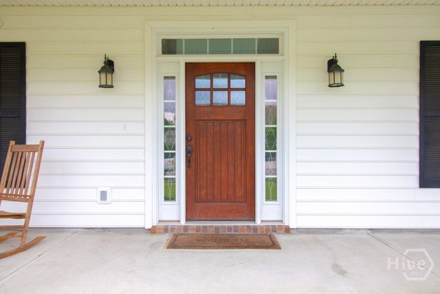 4 Gresham Lane, Savannah, GA 31419