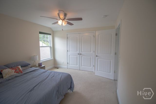 4 Gresham Lane, Savannah, GA 31419