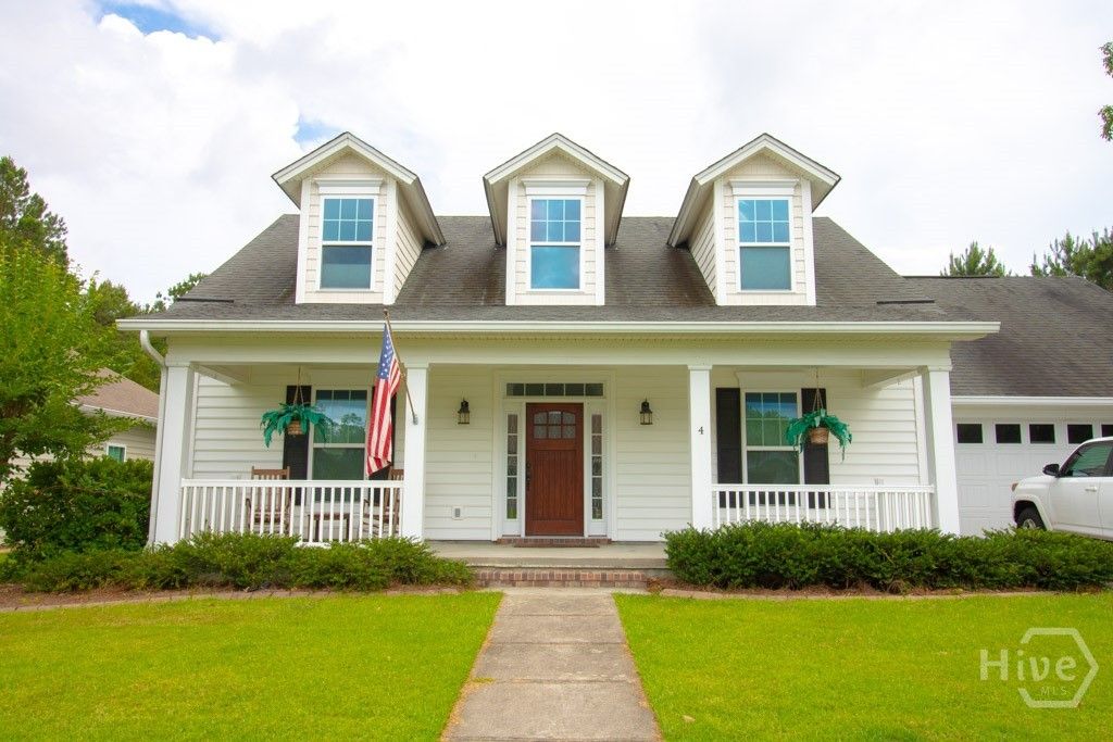 4 Gresham Lane, Savannah, GA 31419