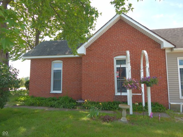 7518 N County Road 75 E, Lizton, IN 46149