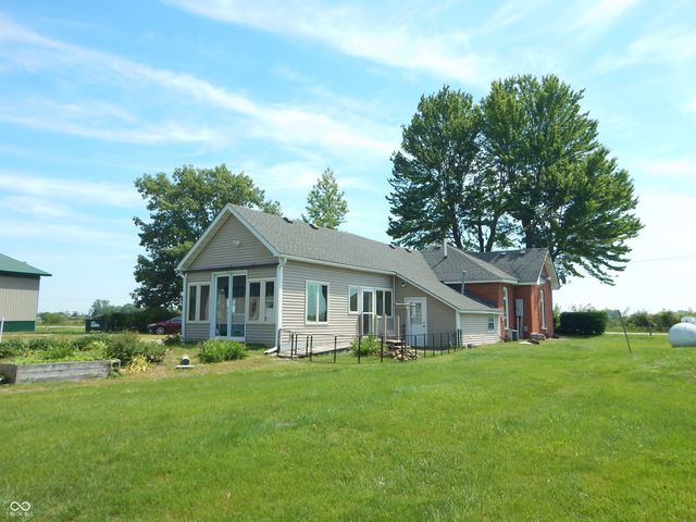 7518 N County Road 75 E, Lizton, IN 46149