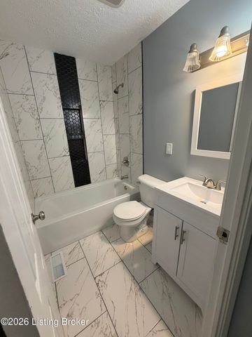 10015 East Ave, Louisville, KY 40272
